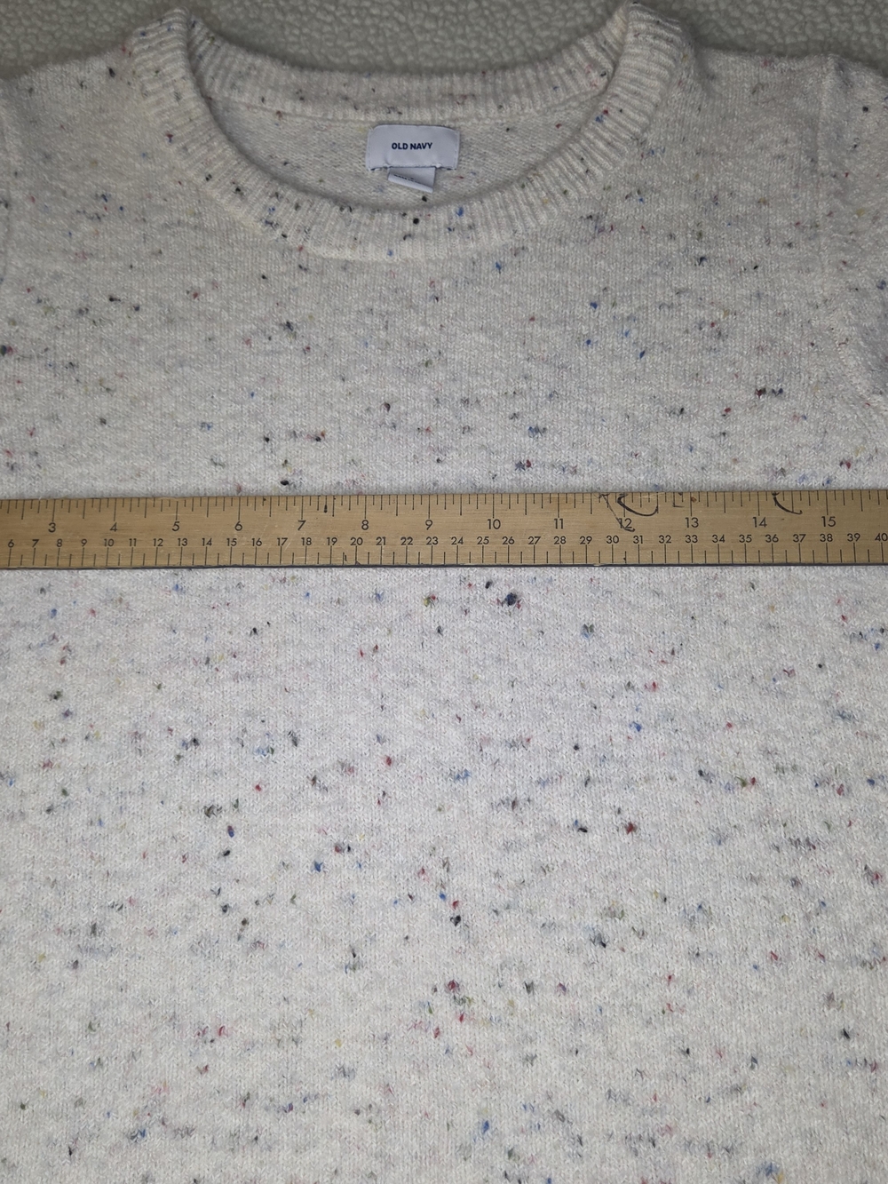 Women's Old Navy Cozy Cream Speckled Crewneck Sweater Size Small - Picture 3 of 7
